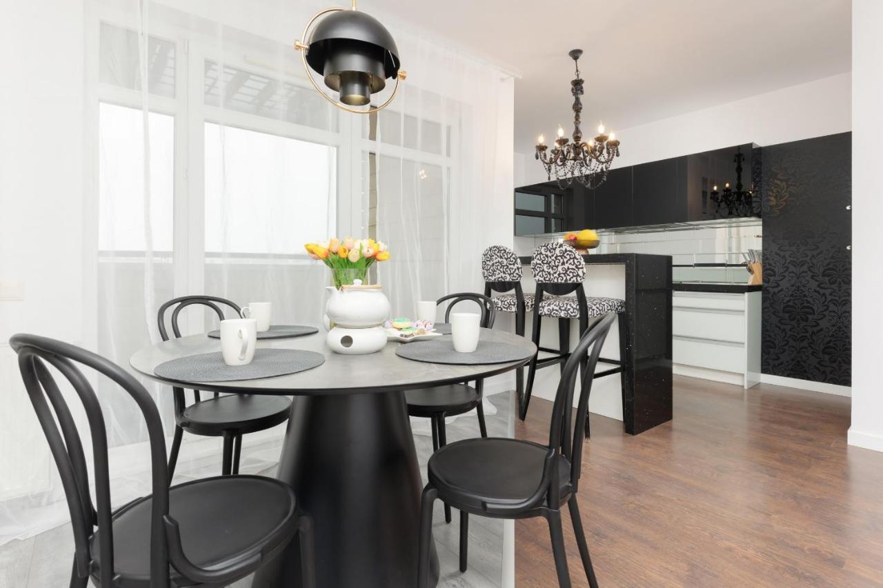 Blonia Wilanowskie Apartment Warsaw By Noclegi Renters ภายนอก รูปภาพ