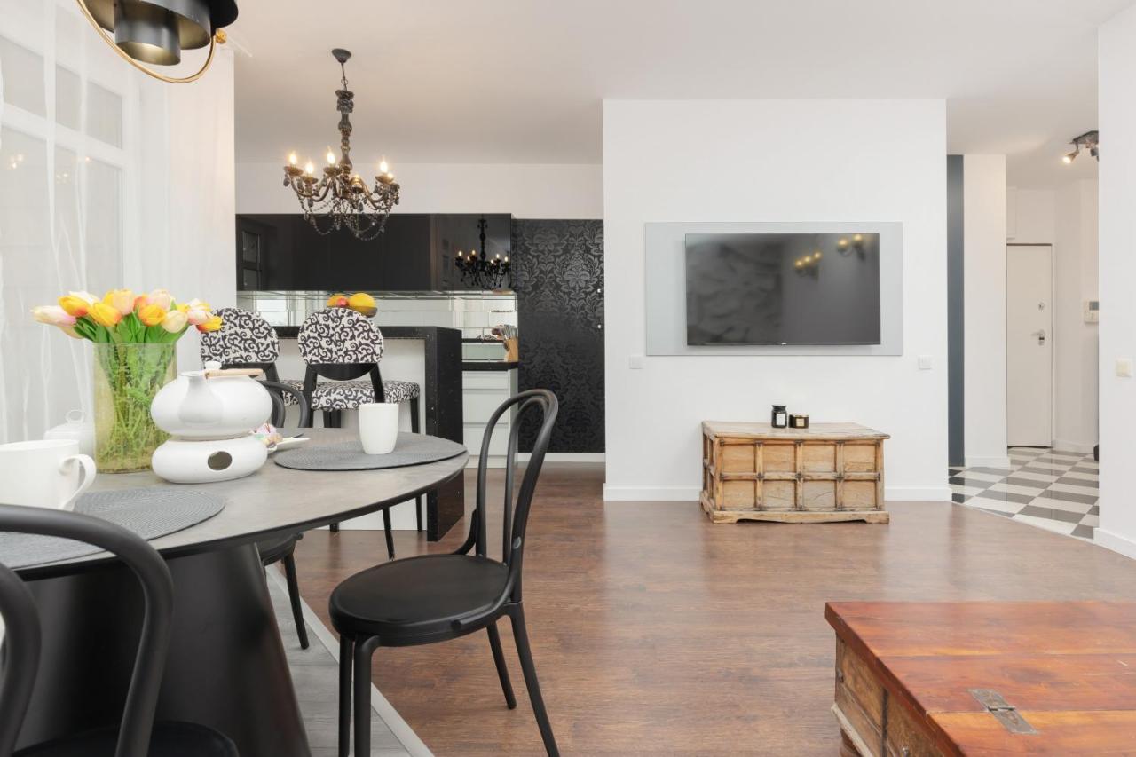 Blonia Wilanowskie Apartment Warsaw By Noclegi Renters ภายนอก รูปภาพ