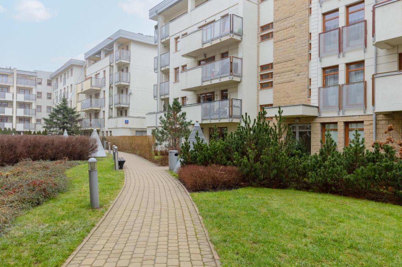 Blonia Wilanowskie Apartment Warsaw By Noclegi Renters ภายนอก รูปภาพ